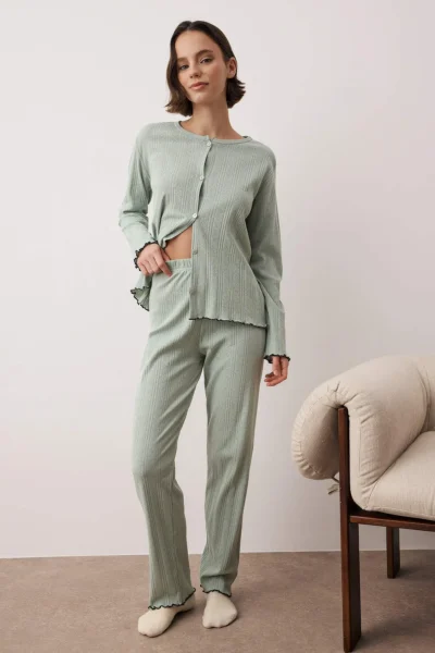 THMAW26PT00219-GREEN_1