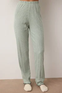 TRENDYOLMiLLA Green Cardigan Pointel/Roving Baby Overlocked Knitted Pajama Set - Image 3