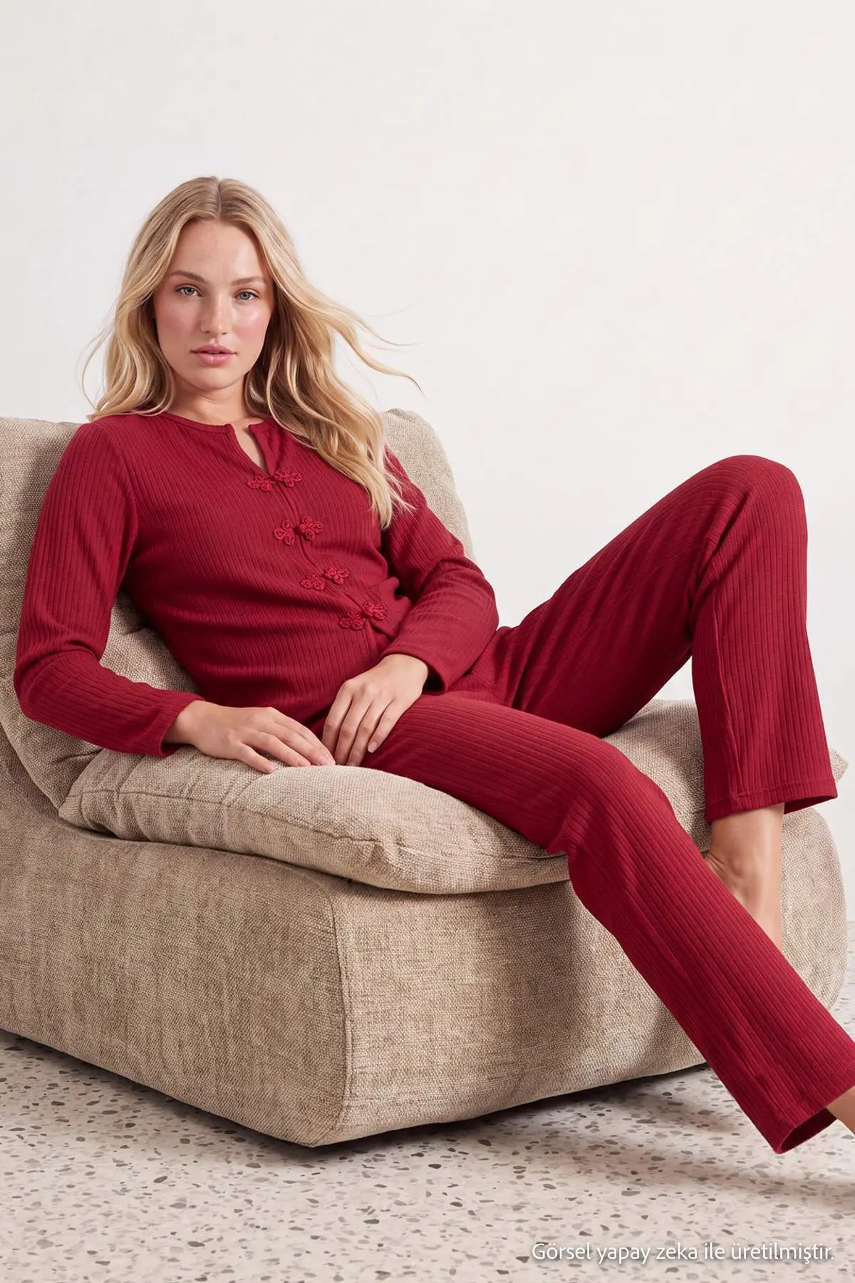THMAW27PT00027-BURGUNDY_1