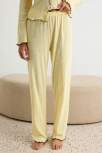 TRENDYOLMiLLA Yellow 100% Cotton Baby Overlocked Floral Appliqued Pointel / Corded Knitted Pajama Set - Image 3