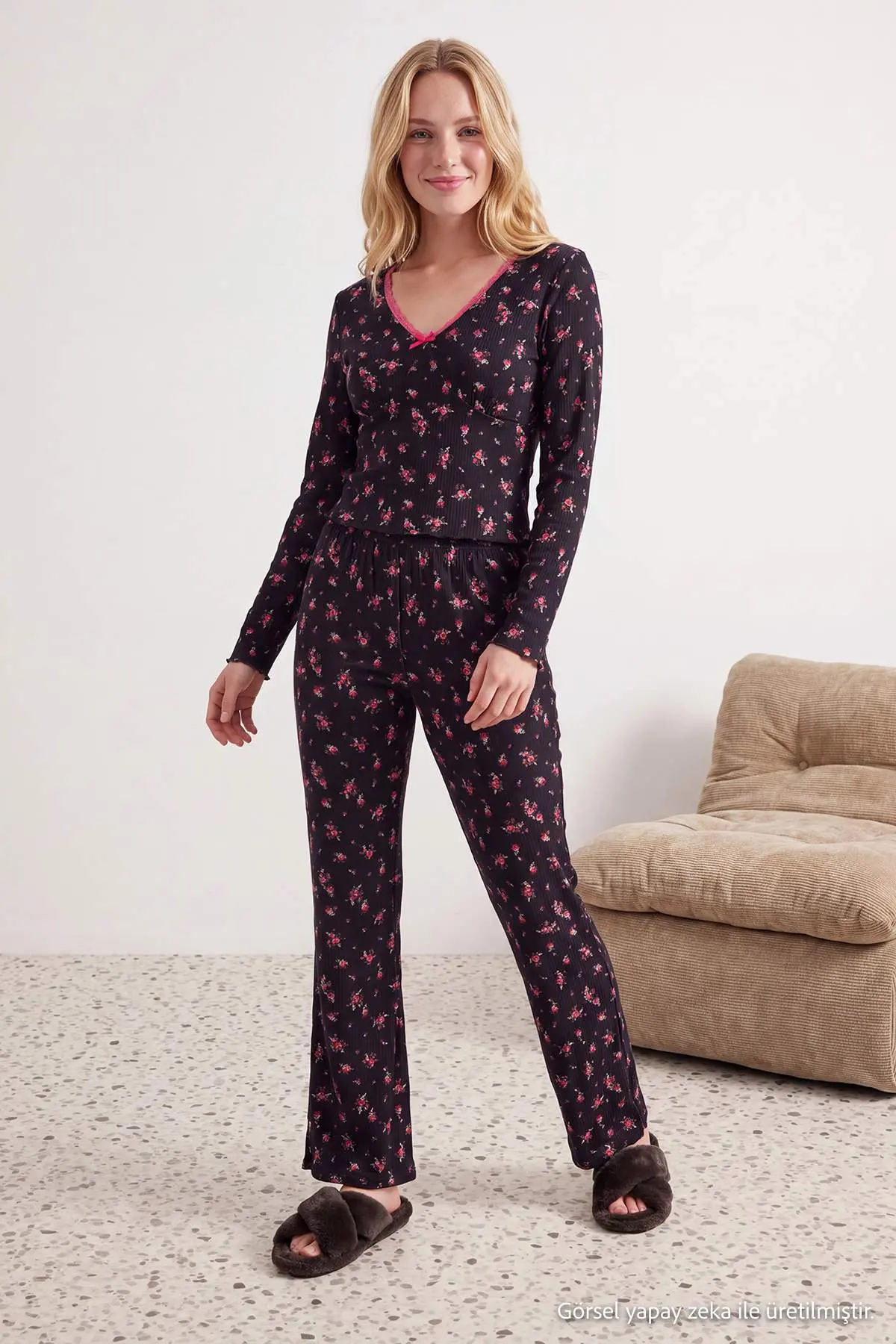 THMAW27PT00036-BLACK-MULTICOLORED_1
