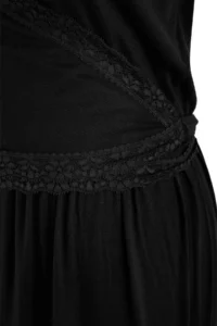 TRENDYOLMİLLA Black Lace Detailed Double breasted Viscose Knitting Pajama Set - Image 5