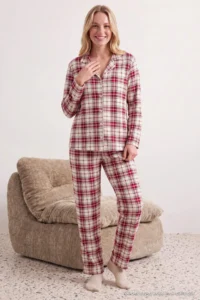 TRENDYOLMiLLA Multicolored Plaid Soft Touch Knitted Pajama Set - Image 3