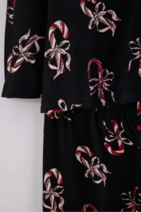 TRENDYOLMiLLA Black Ribbon Patterned Soft Touch Knitted Pajama Set - Image 3