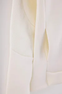 TRENDYOLMİLLA Ecru interlock Regular Sweatshirt - Image 2