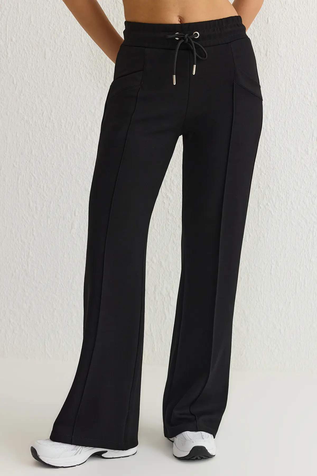THMSS25EA00002-BLACK_1