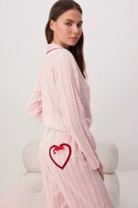 TRENDYOLMiLLA Multicolored Floral Heart Detailed Viscose Woven Pajama Set - Image 2