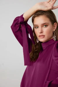 TRENDYOLMİLLA Plum Binding Detailed Satin Weaving Blouse - Image 4