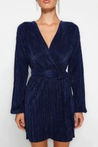 TRENDYOLMİLLA NAVY BLUE skater/Belden Flared Short / Mini Knitting Dress - Image 4