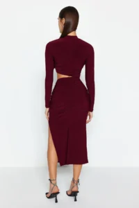TRENDYOLMİLLA Burgundy Cut Out Detailed shift/Plain Cut Midi Knitting Dress - Image 5