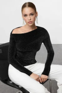 TRENDYOLMİLLA Black Asymmetric Collar Simli Knitting Elegant/Evening Party Blouse - Image 3