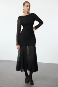 TRENDYOLMİLLA Black Transparan Sleeve Detailed Fish Form Maxi Knitting Tulle Dress - Image 2