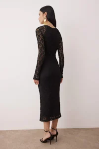 TRENDYOLMİLLA Black bodycone/Bodysuit hugging Maxi Knitting Lace Dress - Image 4