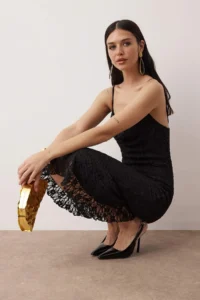 TRENDYOLMİLLA Black Fish Form Midi Knitting Lace Dress - Image 2