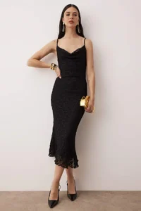 TRENDYOLMİLLA Black Fish Form Midi Knitting Lace Dress - Image 3