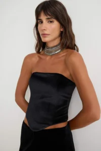 TRENDYOLMİLLA Black Strapless Velvet Corset Bustier - Image 3