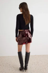 TRENDYOLMİLLA Burgundy Short/Mini Large sequined Skirt - Image 4