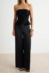 TRENDYOLMİLLA Black Flok Detailed Strapless Regular Maxi Weaving Satin Jumpsuit - Image 3