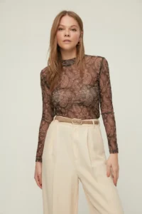 TRENDYOLMİLLA Multicolored Shawl Patterned Fitted High Neck Tulle Flexible Knitting Blouse - Image 7