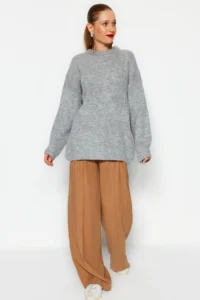TRENDYOLMİLLA Light Gray Wide Pattern Soft textured Basic Knitwear Sweater - Image 2