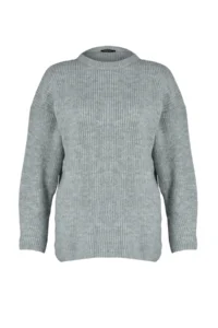 TRENDYOLMİLLA Light Gray Wide Pattern Soft textured Basic Knitwear Sweater - Image 6