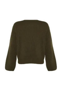 TRENDYOLMİLLA Khaki Crop Wide Pattern Spanish Arm Knitwear Sweater - Image 8