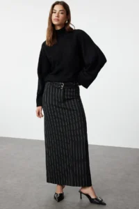 TRENDYOLMİLLA Black Soft textured Wide Pattern Knitwear Sweater - Image 6