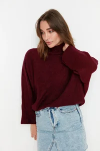 TRENDYOLMİLLA Burgundy Soft textured Wide Pattern Knitwear Sweater