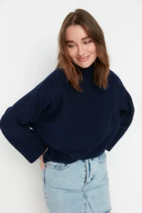 TRENDYOLMİLLA NAVY BLUE Soft textured Wide Pattern Knitwear Sweater - Image 3