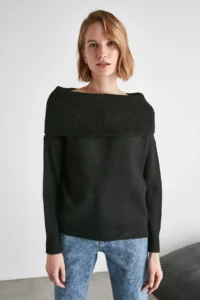 TRENDYOLMİLLA Black Soft textured Carmen Collar Knitwear Sweater - Image 2