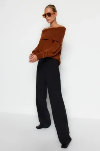 TRENDYOLMİLLA Brown Soft textured Carmen Collar Knitwear Sweater - Image 3