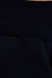 TRENDYOLMİLLA NAVY BLUE Soft textured Carmen Collar Knitwear Sweater - Image 4