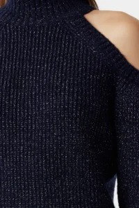 TRENDYOLMİLLA NAVY BLUE Simli Pencere/Cut Out Detailed Knitwear Sweater TWOAW20xs0006 - Image 3