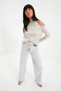 TRENDYOLMİLLA Stone Simli Pencere/Cut Out Detailed Knitwear Sweater TWOAW20xs0006 - Image 2