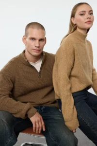 TRENDYOLMİLLA Camel Couple Soft textured Zippered Knitwear Sweater TWOAW20xs0009 - Image 2