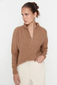 TRENDYOLMİLLA Camel Couple Soft textured Zippered Knitwear Sweater TWOAW20xs0009 - Image 4