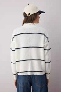 TRENDYOLMİLLA Ecru*001 Soft textured Striped Zippered Knitwear Sweater TWOAW20xs0009 - Image 4