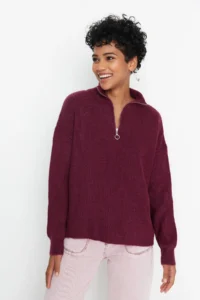 TRENDYOLMİLLA Light Purple Soft textured Zippered Knitwear Sweater TWOAW20xs0009