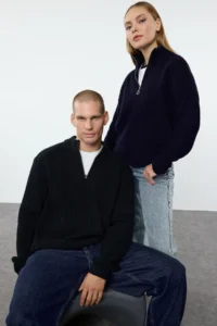 TRENDYOLMİLLA NAVY BLUE Couple Soft textured Zippered Knitwear Sweater TWOAW20xs0009 - Image 2