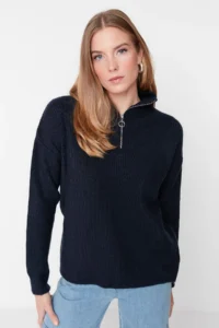 TRENDYOLMİLLA NAVY BLUE Couple Soft textured Zippered Knitwear Sweater TWOAW20xs0009 - Image 4