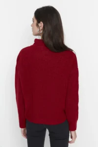TRENDYOLMİLLA Red Soft textured Zippered Knitwear Sweater TWOAW20xs0009 - Image 5