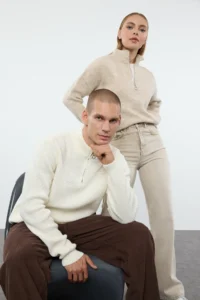 TRENDYOLMİLLA Stone Couple Soft textured Zippered Knitwear Sweater TWOAW20xs0009 - Image 7