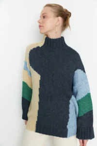 TRENDYOLMİLLA BLUE Soft textured Color Blocked Wide Pattern Knitwear Sweater TWOAW20xs0047 - Image 6