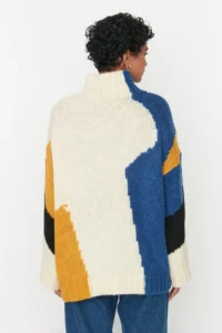 TRENDYOLMİLLA Multicolored Soft textured Color Blocked Wide Pattern Knitwear Sweater TWOAW20xs0047 - Image 5