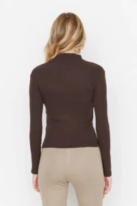 TRENDYOLMİLLA Brown Fitted High Neck Long Sleeve Ribbed Flexible Knitting Blouse - Image 6