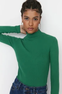 TRENDYOLMİLLA Emerald Fitted High Neck Long Sleeve Ribbed Flexible Knitting Blouse - Image 11