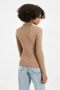 TRENDYOLMİLLA Mink Fitted High Neck Long Sleeve Ribbed Flexible Knitting Blouse - Image 6