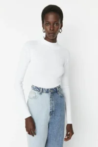 TRENDYOLMİLLA WHITE Fitted High Neck Long Sleeve Ribbed Flexible Knitting Blouse - Image 6