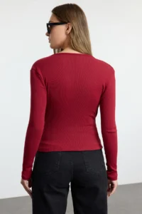 TRENDYOLMİLLA Burgundy Fitted Double breasted Collar Long Sleeve Ribbed Flexible Knitting Blouse - Image 5