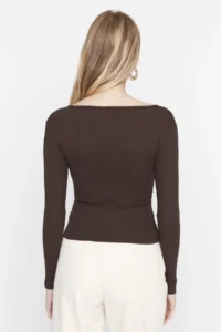 TRENDYOLMİLLA Dark Brown Fitted Double breasted Collar Long Sleeve Ribbed Flexible Knitting Blouse - Image 5
